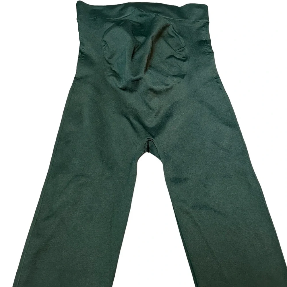 BLANQI Everyday Maternity Postpartum Leggings - Picture 8 of 8